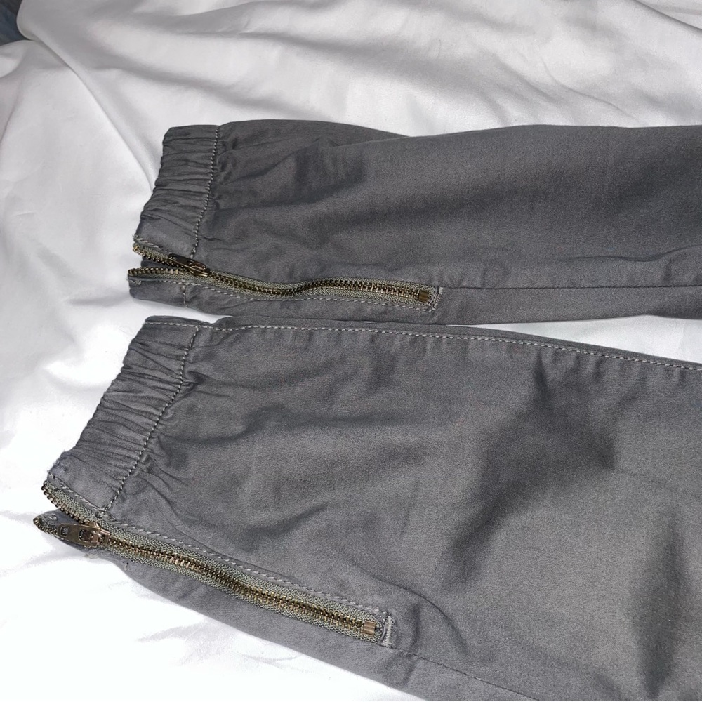 American Eagle Gray Charcoal Dye Drawstring Super Stretch Cargo Joggers Size 4 - Picture 5 of 11